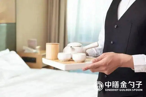 央厨预制菜:餐饮业的新革命.png
