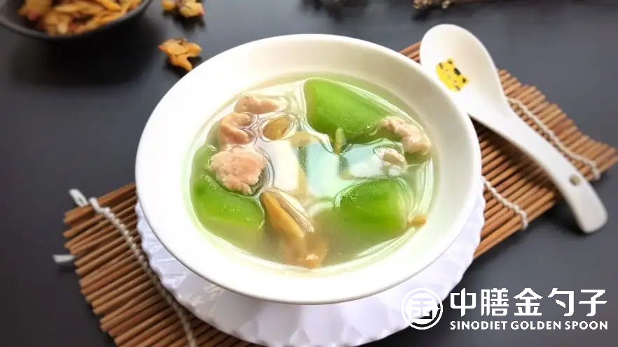 关怀无限,员工福利慰问品的温馨之道.png